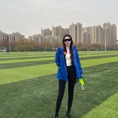 张凡致